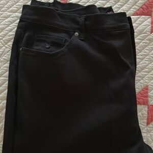 Gloria Vanderbilt Black Stretch Amanda Jeans